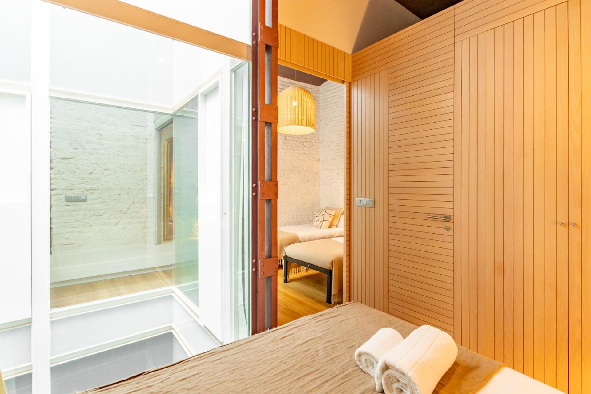 Apartment Triana Acacias By Valcambre